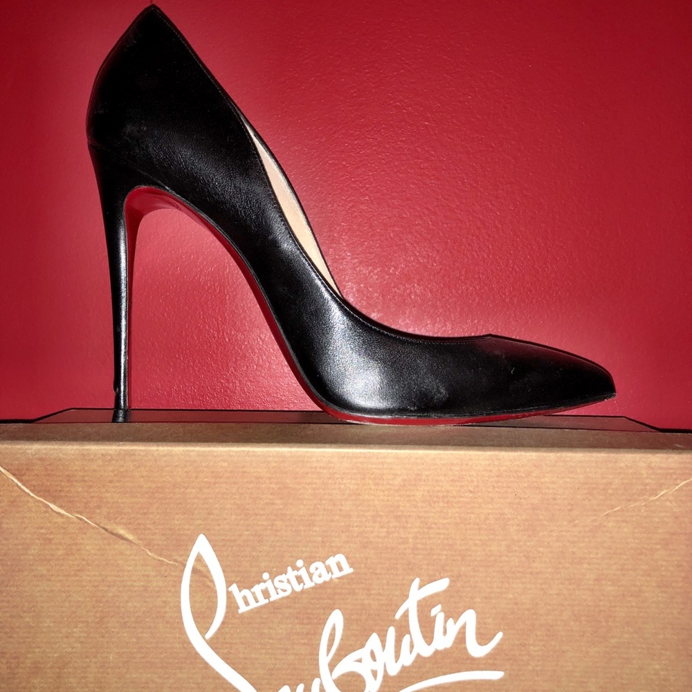 Christian Louboutin Pigalle Follies P-toe Pump